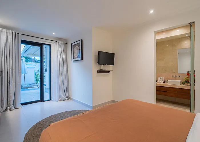 Coral Heaven 2 By Bali Solutions * Seminyak (Bali)